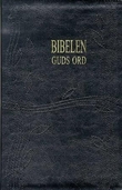 Omslagsbilde av Ultratynn bibel i sort skinn + Bibelatlas & kristendommens historie