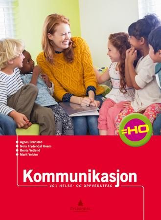 "Kommunikasjon - = HO" av Agnes Brønstad