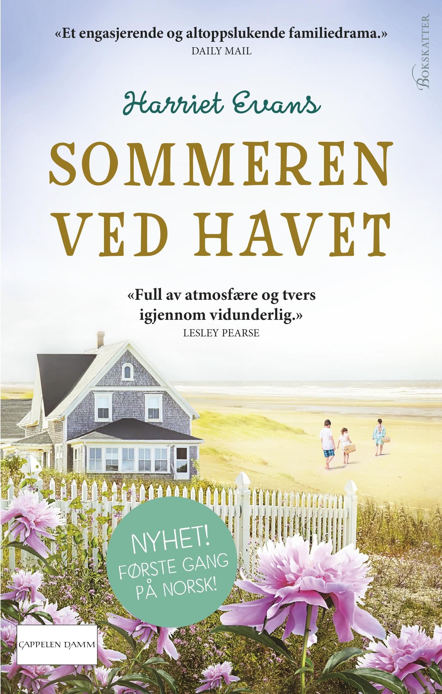 "Sommeren ved havet" av Harriet Evans