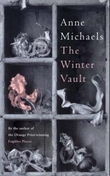 "The winter vault" av Anne Michaels