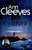 "Blue lightning" av Ann Cleeves