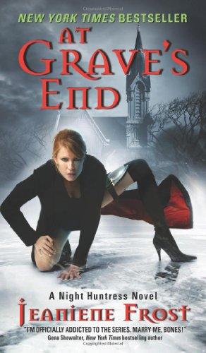 At Grave's End - A Night Huntress Novel