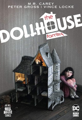 "The Dollhouse Family Hill House Comics - 2" av Mike Carey