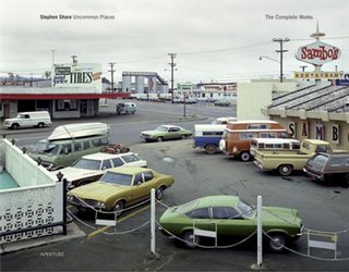 "Stephen Shore Uncommon Places" av Lynne Tillman