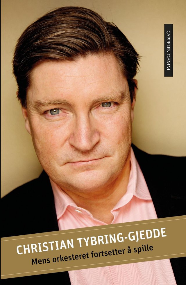 "Mens orkesteret fortsetter å spille" av Christian Tybring-Gjedde