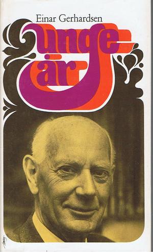 Unge år - erindringer fra århundreskiftet fram til 1940