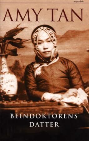 "Beindoktorens datter" av Amy Tan
