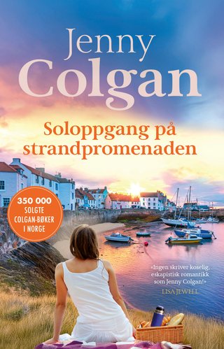 Soloppgang på strandpromenaden