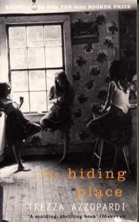 "The hiding place" av Trezza Azzopardi