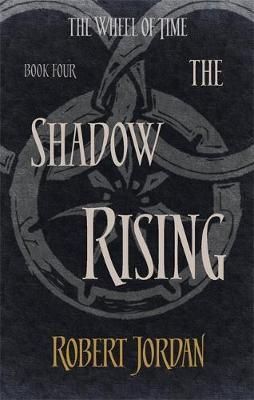 "The shadow rising wheel of time 4" av Robert Jordan