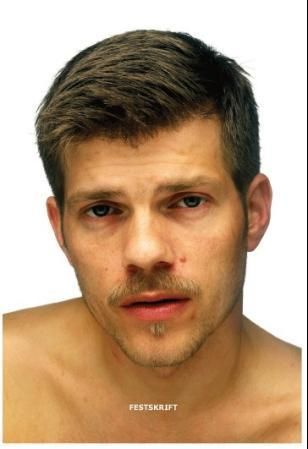 Det pinliges kunst - festskrift til Jon Løvøen på 30-årsdagen den 5. juli 2004