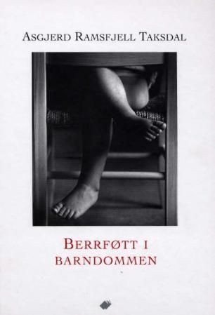"Berrføtt i barndommen" av Asgjerd Taksdal