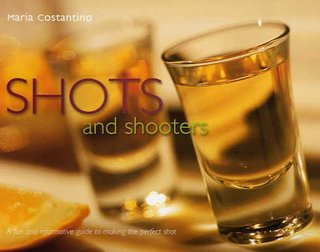 "Shots and shooters" av Maria Costantino