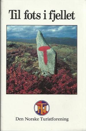 "Til fots i fjellet Beskrivelse av merkede fotturruter i Norge - ISBN 8290339178" av Claus Helberg