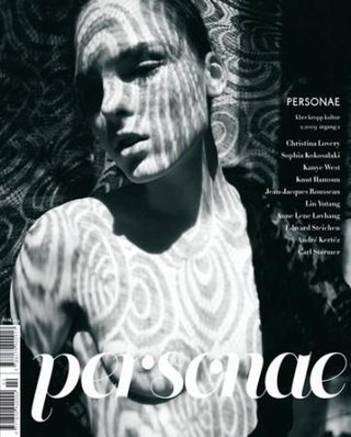 "Personae. Nr. 2 2009 klær, kropp, kultur" av Elisabeth Skjervum Hole