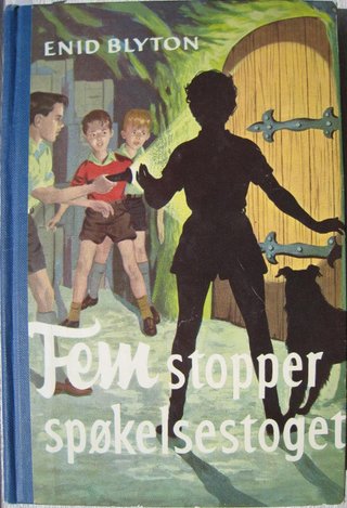 "Fem stopper spøkelsestoget" av Enid Blyton