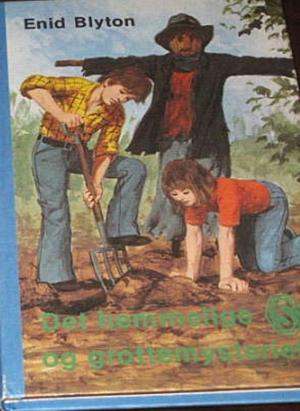 "Secret Seven Win Through" av Enid Blyton