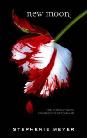 "New moon" av Stephenie Meyer