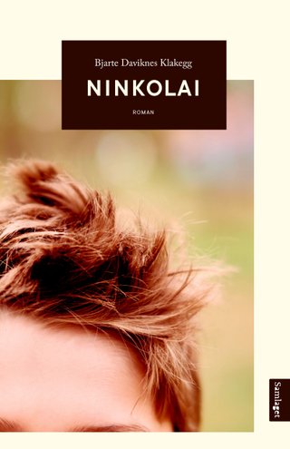 "Ninkolai roman" av Bjarte Daviknes Klakegg