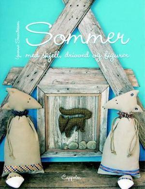 "Sommer med skjell, drivved og figurer" av Yvonne Svantesson