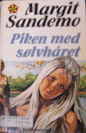"Piken med sølvhåret" av Margit Sandemo
