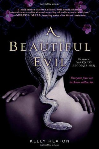 "A Beautiful Evil" av Kelly Keaton