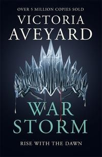"War storm" av Victoria Aveyard