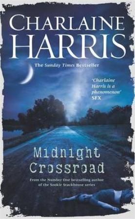 "Midnight crossroad" av Charlaine Harris