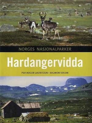 "Hardangervidda - med Skaupsjøen/Hardangerjøkulen landskapsvernområde og Møsvatn Austfjell landskapsvernområde" av Per Roger Lauritzen