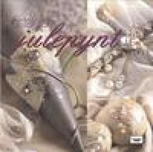 "Nostalgisk julepynt" av Eva-Marie Wilken