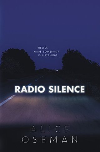 "Radio Silence" av Alice Oseman