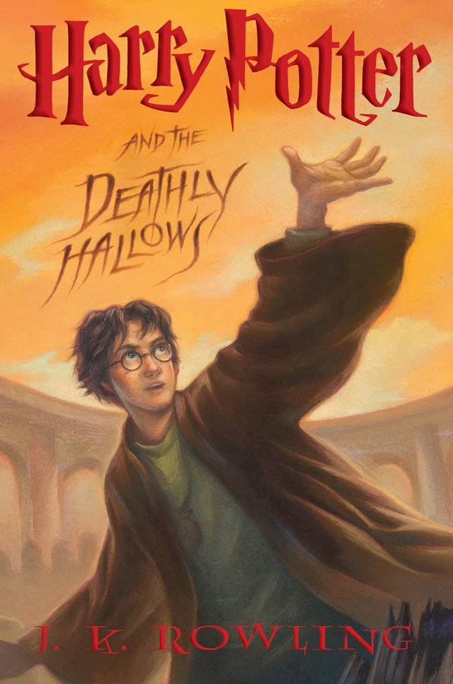 "Harry Potter and the Deathly Hallows (Book 7)" av J.K. Rowling