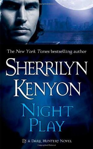 "Night Play (Dark-Hunter, Book 6)" av Sherrilyn Kenyon