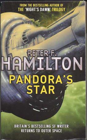 "Pandora's star - part one of The commonwealth saga" av Peter F. Hamilton