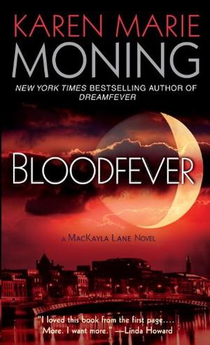 "Blood Fever" av Karen Marie Moning