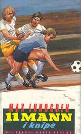 "11 mann i knipe" av Max Lundgren