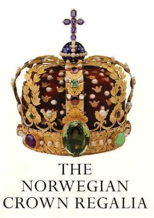 "The Norwegian crown regalia" av Geir Thomas Risåsen