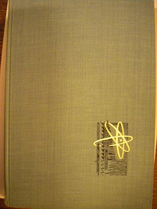 "Fra vannsag til atomreaktor -  ...trekk av Haldens historie i 100 år" av Ivar Bjørndal