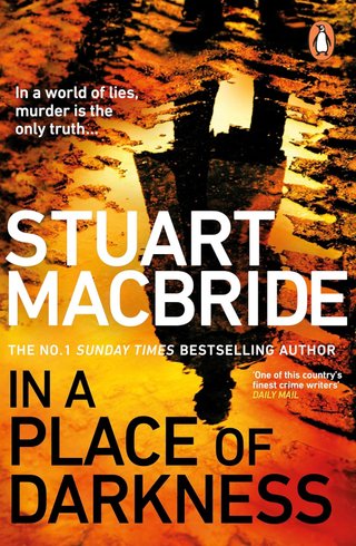 "In a Place of Darkness" av Stuart MacBride