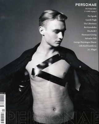 "Personae. Nr. 3-4 2009 klær, kropp, kultur" av Elisabeth Skjervum Hole