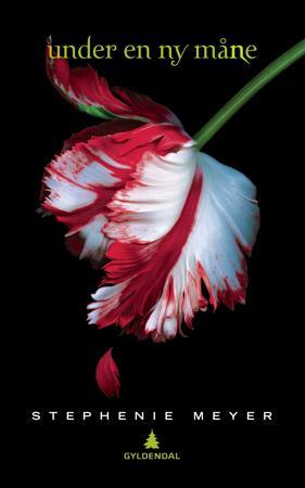 "Under en ny måne" av Stephenie Meyer
