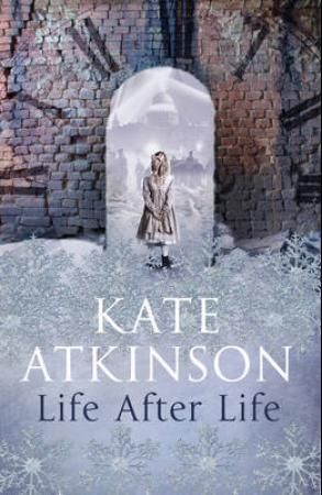 "Life after life" av Kate Atkinson