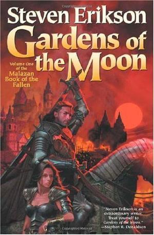 "Gardens of the Moon Book One of the Malazan Book of the Fallen (Malazan, Book of the Fallen, Vol 1)" av Steven Erikson