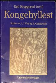 "Kongehyllest - skrifter av J" av Egil Kraggerud