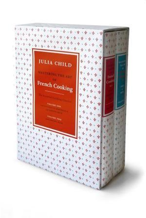 "Mastering the Art of French Cooking Volumes 1 and 2" av Julia Child