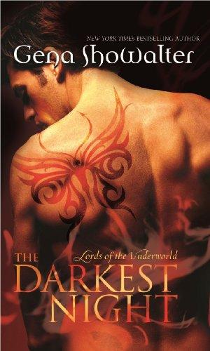 "The Darkest Night (Lords of the Underworld" av Gena Showalter