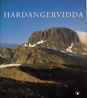 "Hardangervidda - fra hytte til hytte" av Espen Bratlie