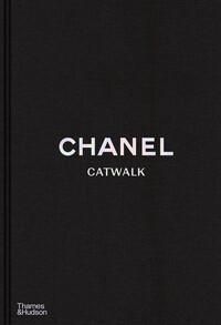 Chanel catwalk - the complete collections