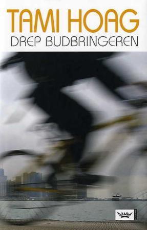 "Drep budbringeren" av Tami Hoag