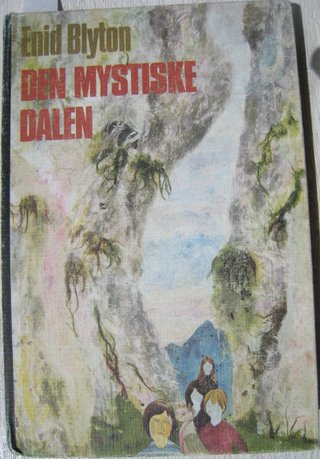 "The Valley of Adventure (Adventure Series)" av Enid Blyton